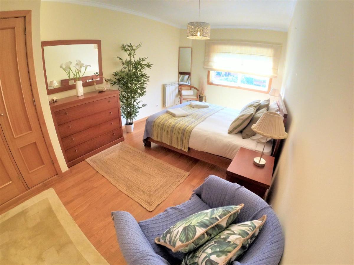 Lisbon 2 Bedroom Apartment With Balcony In Algés Buitenkant foto