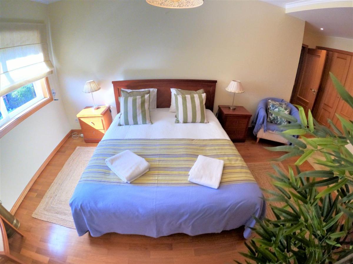 Lisbon 2 Bedroom Apartment With Balcony In Algés Buitenkant foto